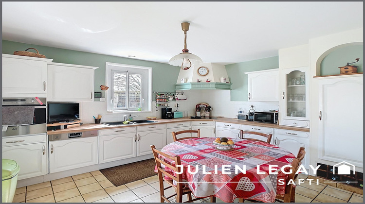 Ma-Cabane - Vente Maison Saint-Martin-de-Saint-Maixent, 176 m²