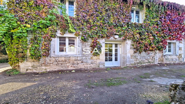 Ma-Cabane - Vente Maison Saint-Martin-de-Saint-Maixent, 266 m²