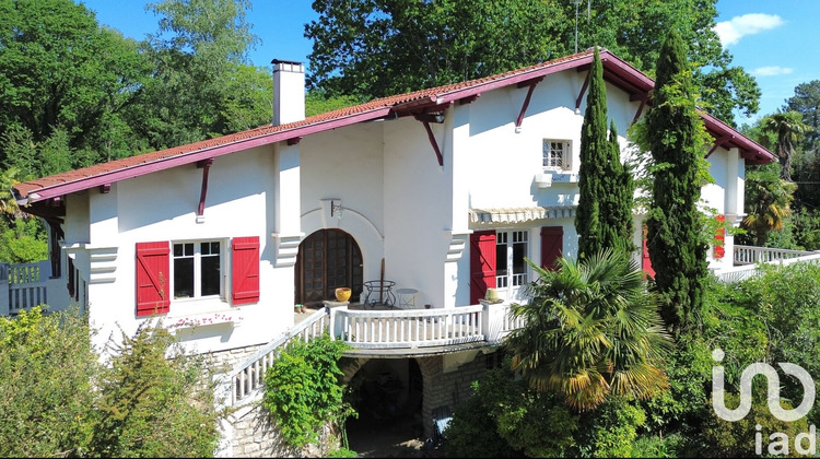 Ma-Cabane - Vente Maison Saint-Martin-de-Seignanx, 328 m²