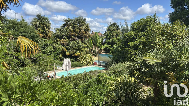 Ma-Cabane - Vente Maison Saint-Martin-de-Seignanx, 328 m²
