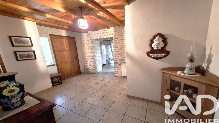 Ma-Cabane - Vente Maison Saint-Martin-de-Varreville, 160 m²