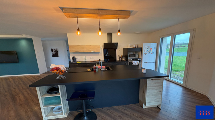 Ma-Cabane - Vente Maison SAINT-MARTIN-DES-BESACES, 115 m²