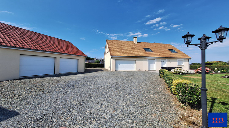 Ma-Cabane - Vente Maison SAINT-MARTIN-DES-BESACES, 109 m²