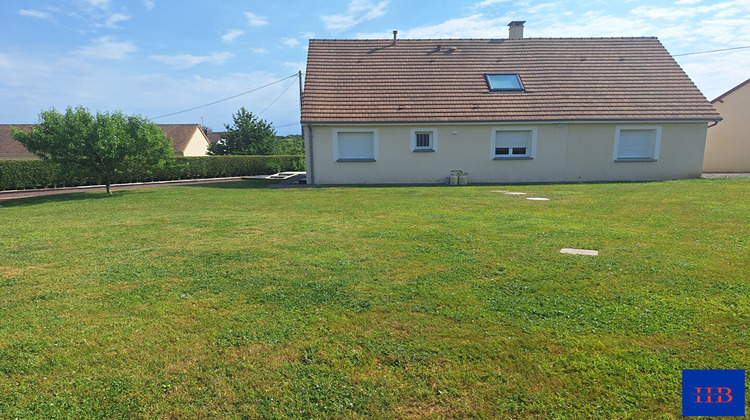 Ma-Cabane - Vente Maison SAINT-MARTIN-DES-BESACES, 109 m²