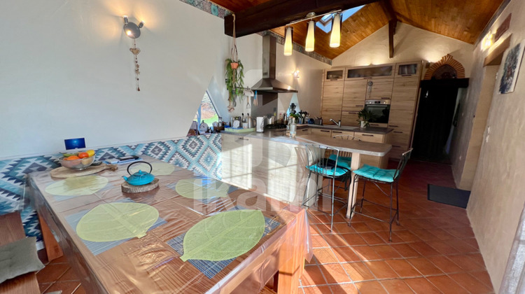 Ma-Cabane - Vente Maison Saint-Martin-des-Combes, 212 m²