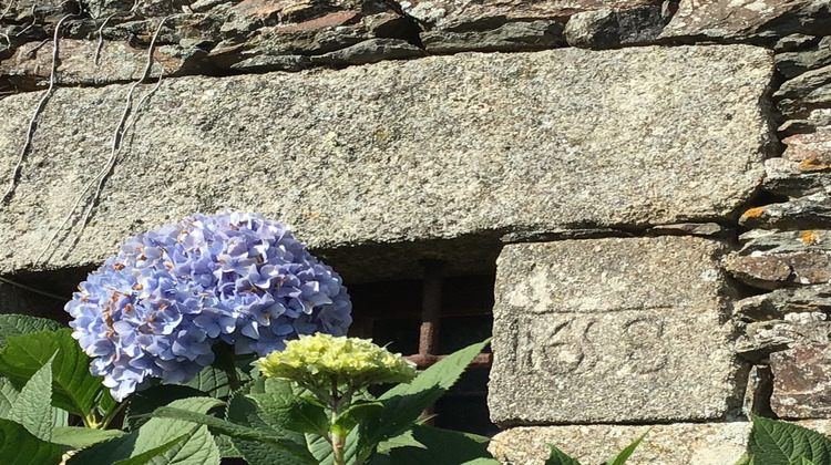 Ma-Cabane - Vente Maison Saint-Martin-des-Prés, 195 m²