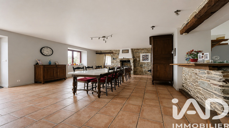 Ma-Cabane - Vente Maison Saint-Martin-des-Prés, 200 m²