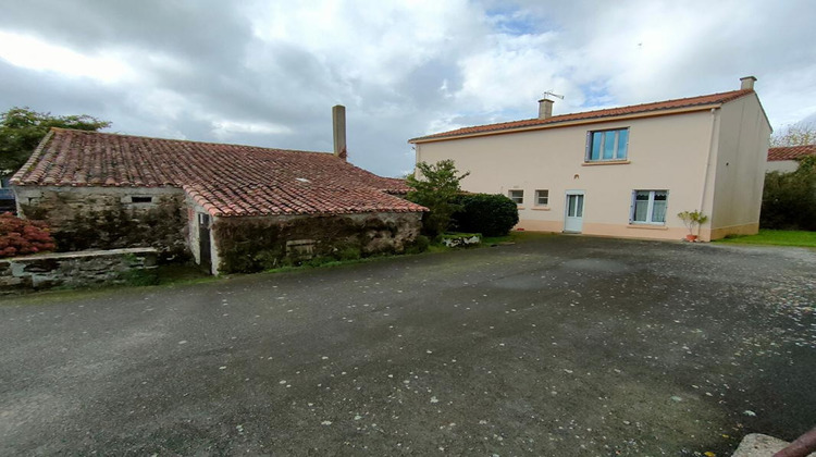 Ma-Cabane - Vente Maison SAINT MARTIN DES TILLEULS, 266 m²