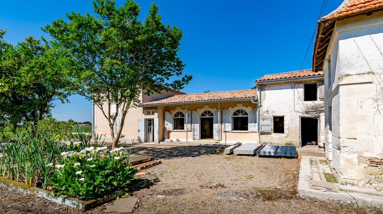Ma-Cabane - Vente Maison Saint-Martin-du-Bois, 320 m²