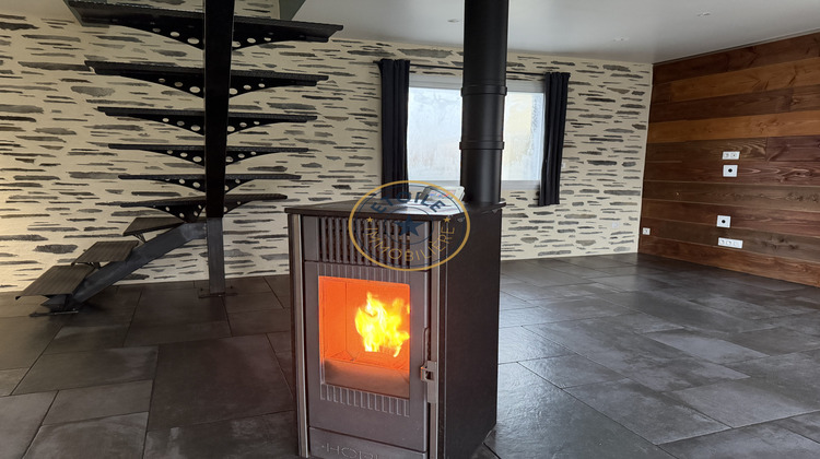 Ma-Cabane - Vente Maison Saint-Martin-du-Fouilloux, 131 m²