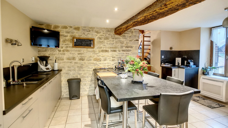 Ma-Cabane - Vente Maison Saint-Martin-du-Mont, 222 m²