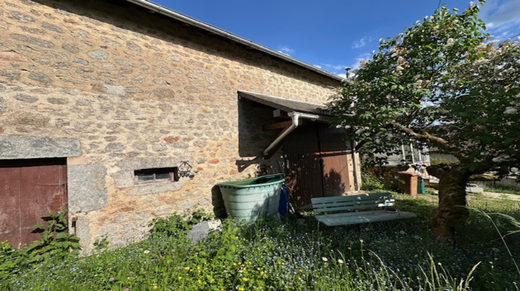Ma-Cabane - Vente Maison Saint-Martin-du-Puy, 65 m²