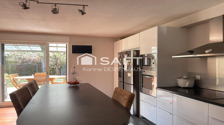 Ma-Cabane - Vente Maison Saint-Martin-du-Touch, 161 m²