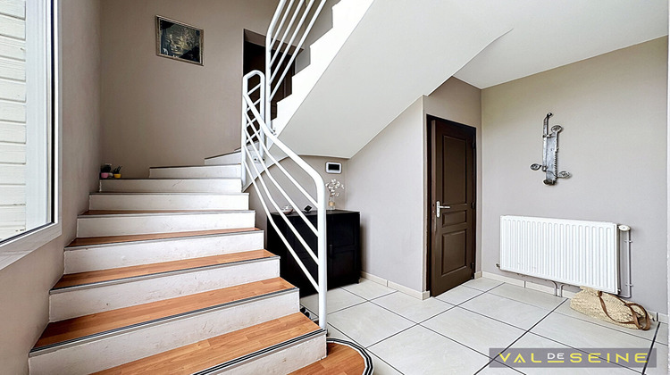 Ma-Cabane - Vente Maison SAINT-MARTIN-DU-VIVIER, 152 m²