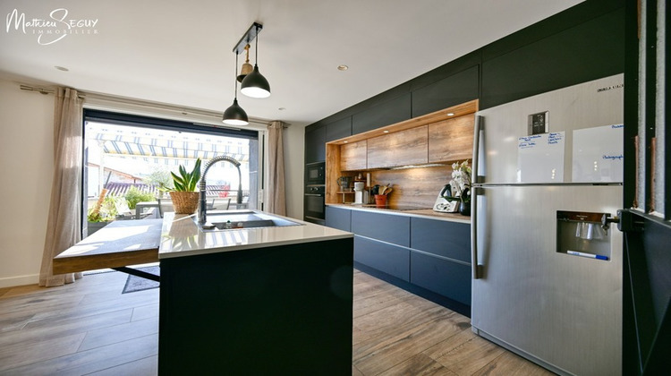 Ma-Cabane - Vente Maison SAINT MARTIN EN HAUT, 216 m²