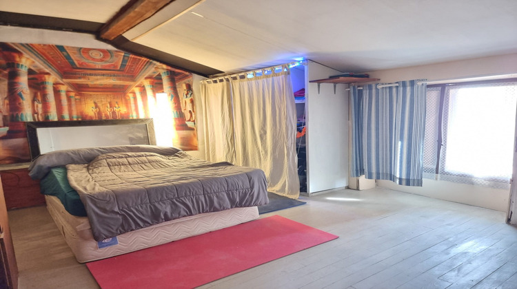 Ma-Cabane - Vente Maison Saint-Martin-la-Plaine, 85 m²