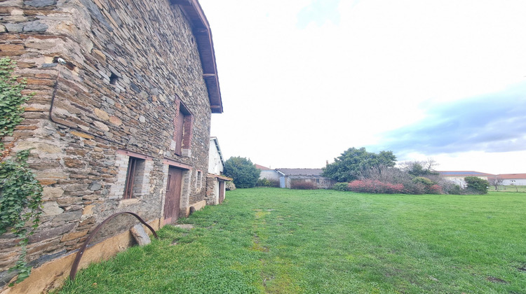 Ma-Cabane - Vente Maison Saint-Martin-la-Plaine, 161 m²