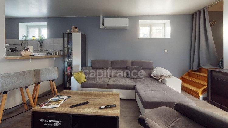 Ma-Cabane - Vente Maison SAINT MARTIN LA PLAINE, 78 m²