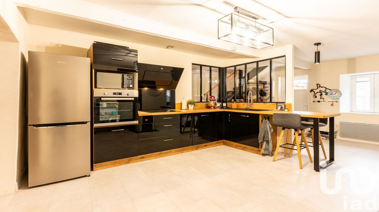 Ma-Cabane - Vente Maison Saint-Martin-la-Sauveté, 176 m²