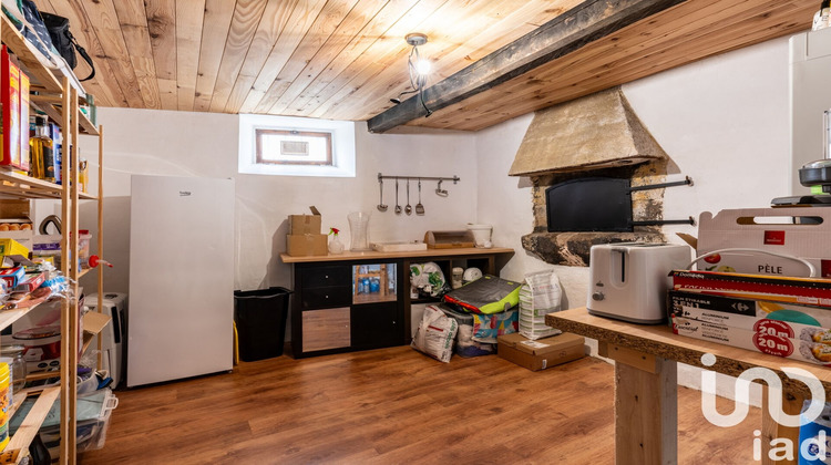 Ma-Cabane - Vente Maison Saint-Martin-la-Sauveté, 176 m²