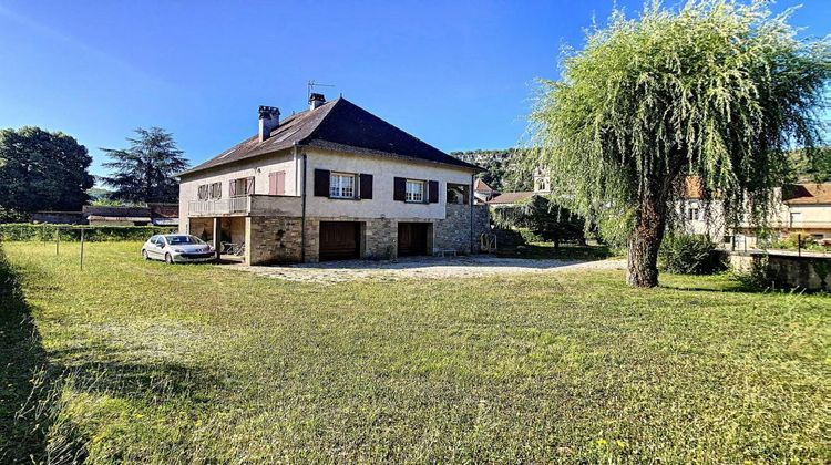 Ma-Cabane - Vente Maison SAINT MARTIN LABOUVAL, 185 m²