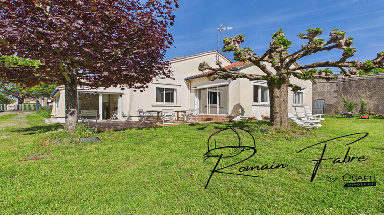Ma-Cabane - Vente Maison Saint-Martin-Lacaussade, 106 m²