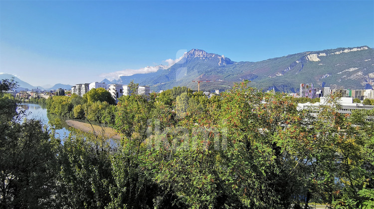 Ma-Cabane - Vente Maison Saint-Martin-le-Vinoux, 200 m²