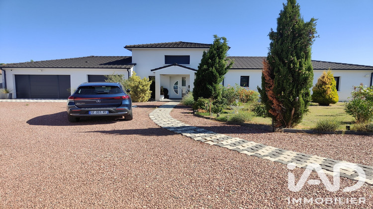 Ma-Cabane - Vente Maison Saint-Martin-Petit, 185 m²