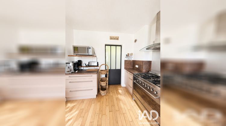 Ma-Cabane - Vente Maison Saint-Martin-sous-Vigouroux, 206 m²