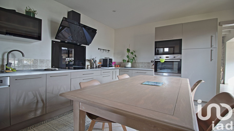 Ma-Cabane - Vente Maison Saint-Martin-sur-le-Pré, 130 m²