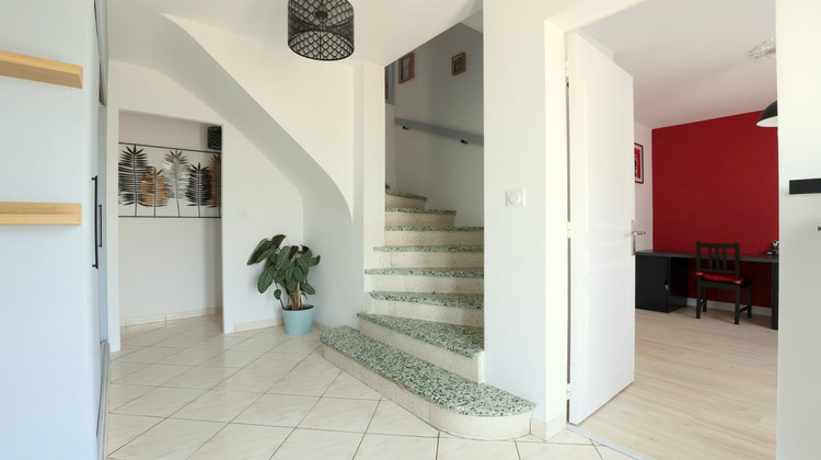 Ma-Cabane - Vente Maison SAINT MARTIN SUR LE PRE, 117 m²