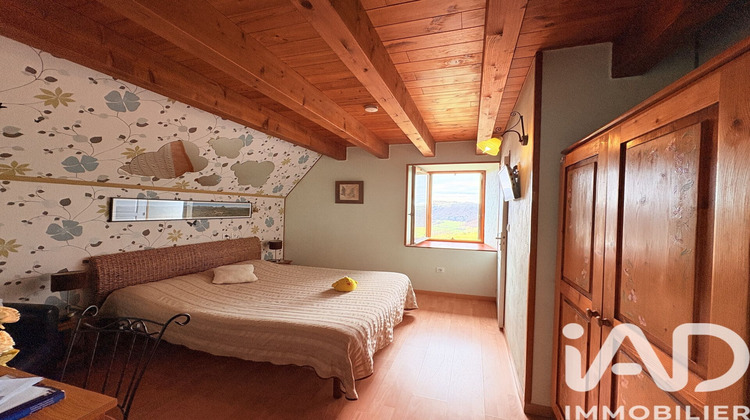 Ma-Cabane - Vente Maison Saint-Martin-Valmeroux, 248 m²
