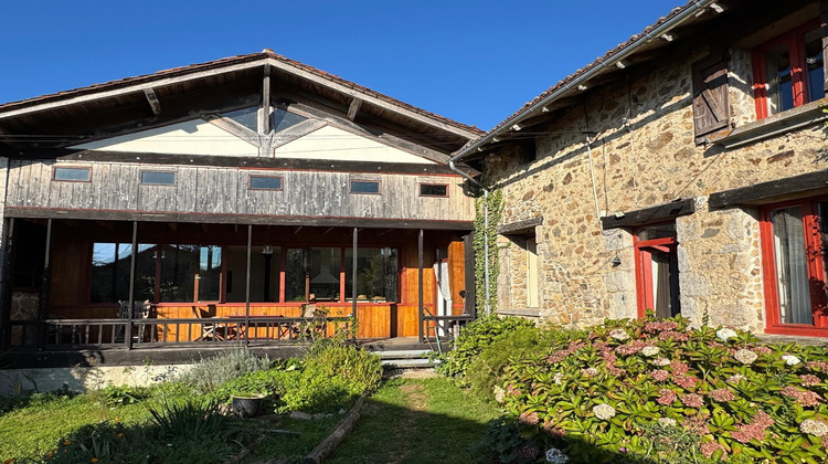 Ma-Cabane - Vente Maison Saint-Mathieu, 235 m²