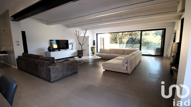 Ma-Cabane - Vente Maison Saint-Mathieu-de-Tréviers, 235 m²