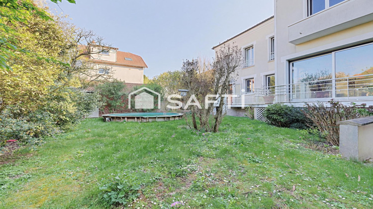 Ma-Cabane - Vente Maison Saint-Maur-des-Fosses, 220 m²