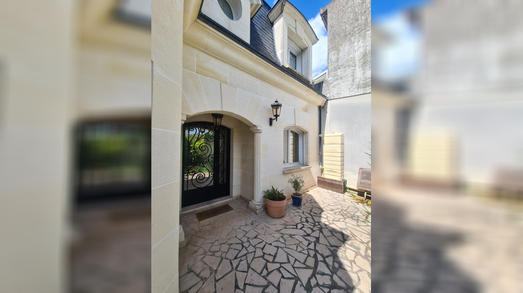 Ma-Cabane - Vente Maison SAINT-MAUR-DES-FOSSES, 270 m²