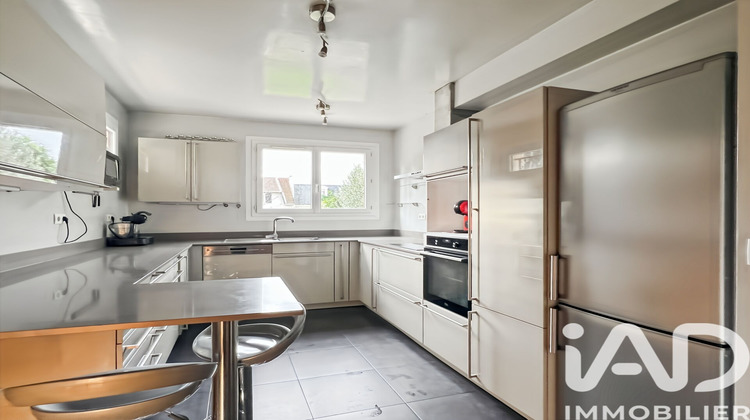 Ma-Cabane - Vente Maison Saint-Maur-des-Fossés, 195 m²