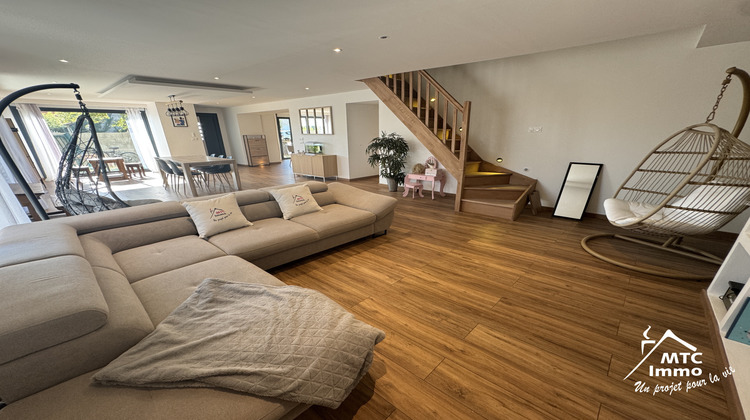 Ma-Cabane - Vente Maison Saint-Maurice-de-Gourdans, 153 m²