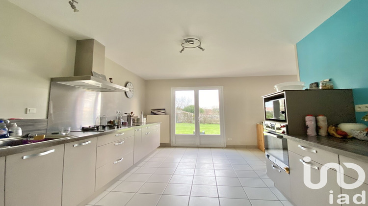 Ma-Cabane - Vente Maison Saint-Maurice-des-Noues, 111 m²