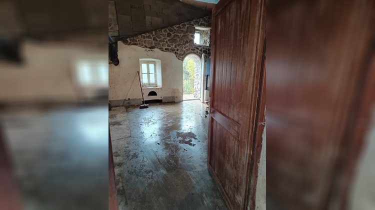 Ma-Cabane - Vente Maison Saint-Maurice-en-Chalencon, 92 m²