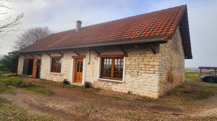 Ma-Cabane - Vente Maison SAINT-MAURICE-EN-RIVIERE, 95 m²