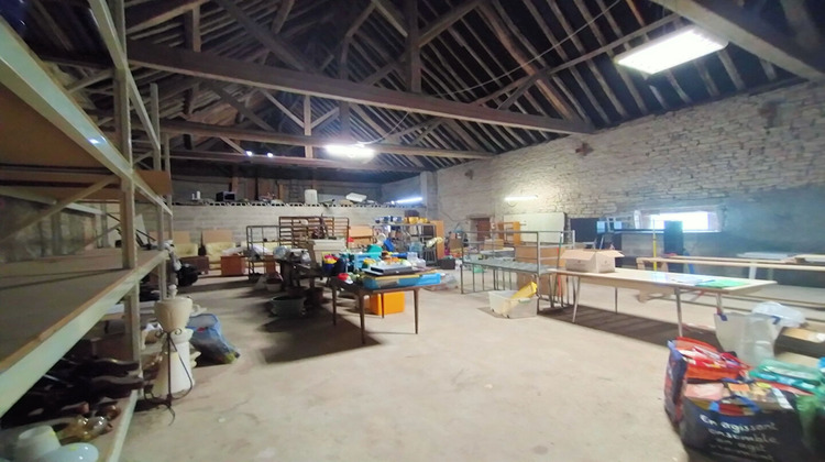Ma-Cabane - Vente Maison SAINT-MAURICE-EN-RIVIERE, 0 m²