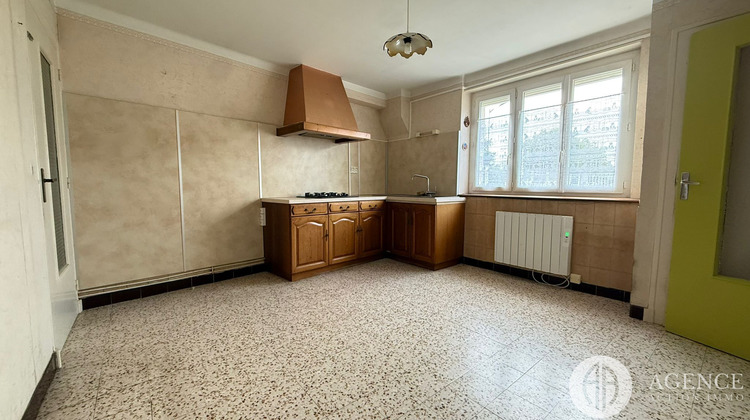 Ma-Cabane - Vente Maison Saint-Maurice-l'Exil, 93 m²