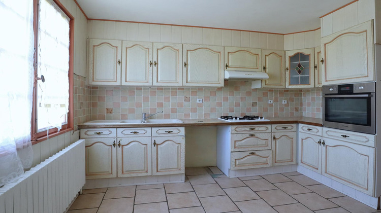 Ma-Cabane - Vente Maison Saint-Maurice-la-Clouere, 110 m²