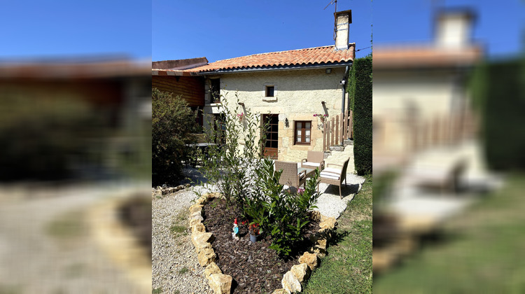 Ma-Cabane - Vente Maison Saint-Maurice-la-Clouere, 110 m²