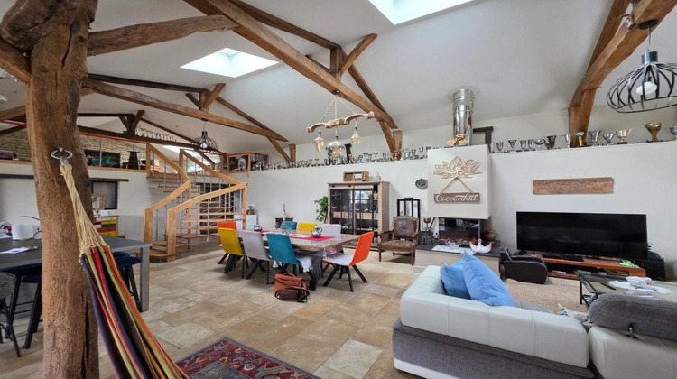Ma-Cabane - Vente Maison Saint-Maurice-la-Clouere, 220 m²