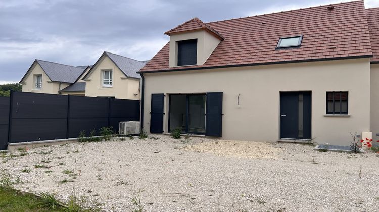 Ma-Cabane - Vente Maison SAINT MAURICE MONTCOURONNE, 83 m²