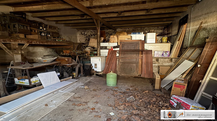 Ma-Cabane - Vente Maison Saint-Maurice-près-Pionsat, 300 m²