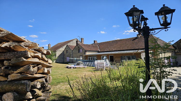 Ma-Cabane - Vente Maison Saint-Maurice-Thizouaille, 160 m²