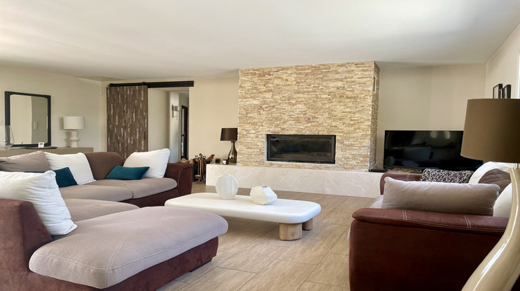 Ma-Cabane - Vente Maison SAINT MAXIMIN LA SAINTE BAUME, 203 m²